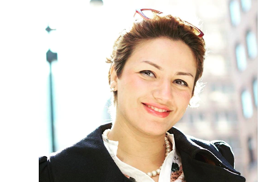 اختفاء صحفية مصرية بظروف غامضة.. كانت في طريقها لتغطية مظاهرات اندلعت عقب قتل الشرطة لشاب