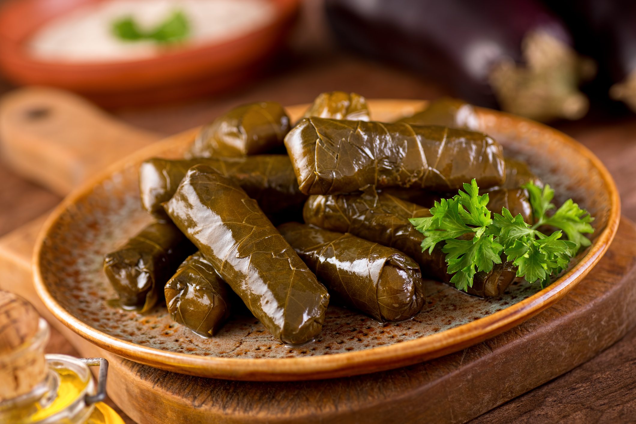 ملك المقبلات بلا منازع.. تعلم تحضير اليالنجي على الطريقة السورية