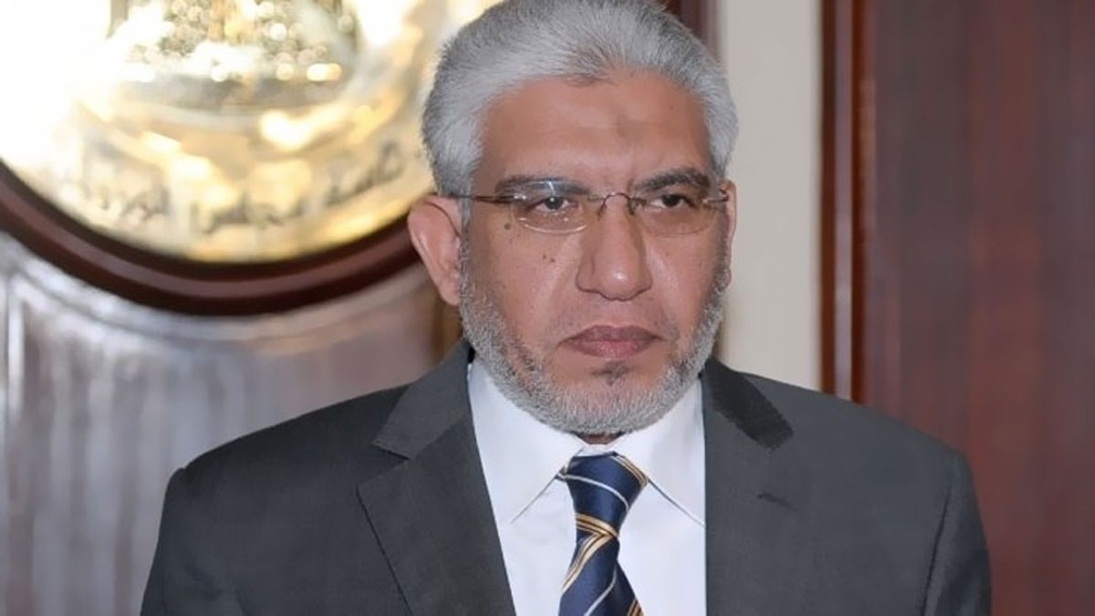 حاتم عبداللطيف