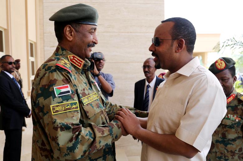 حرب أم إلهاء.. هل يستغل نظاما السودان وإثيوبيا التوتر بينهما لصرف الانتباه عن أزماتهما الداخلية؟