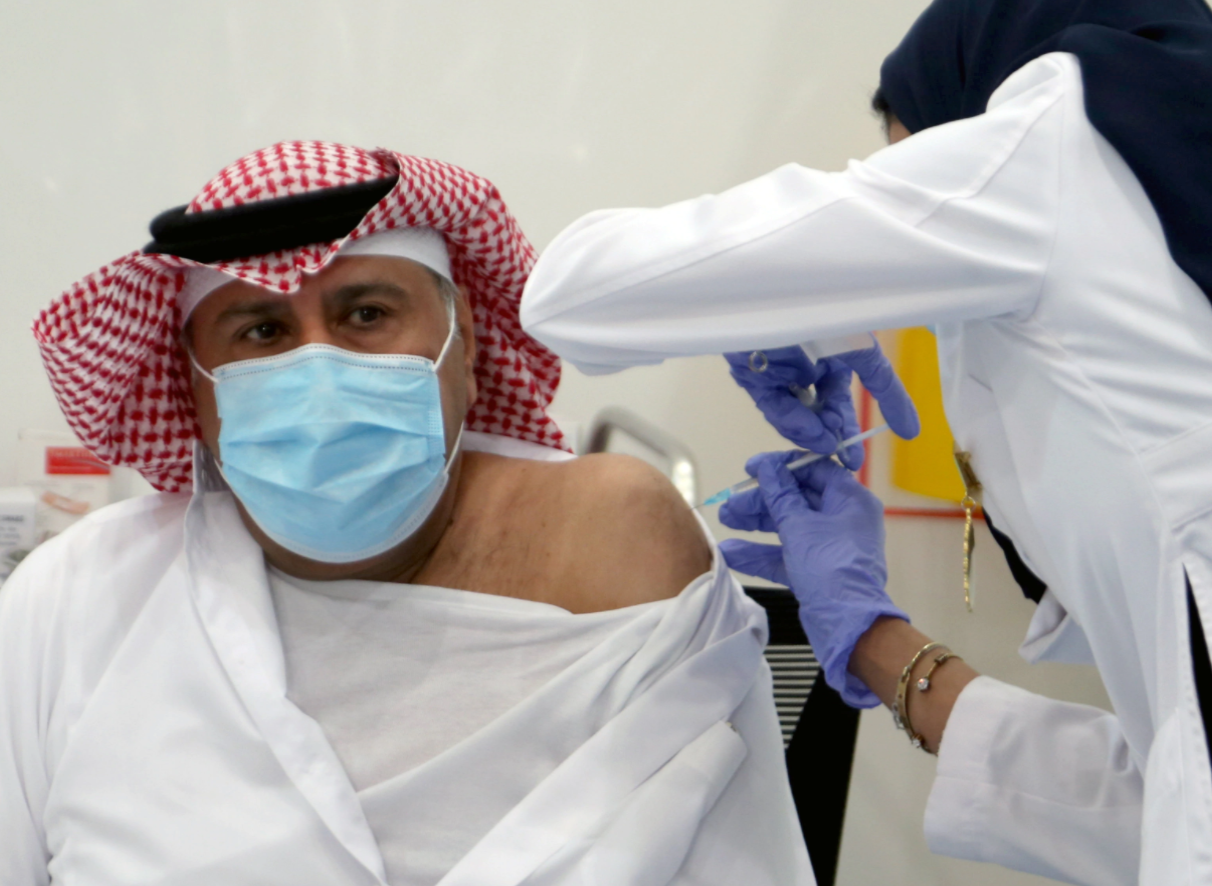 فروق صادمة بعملية توزيع اللقاحات في الشرق الأوسط.. إليك الدول العربية الأنجح، ومصير من فشل في شراء الأمصال