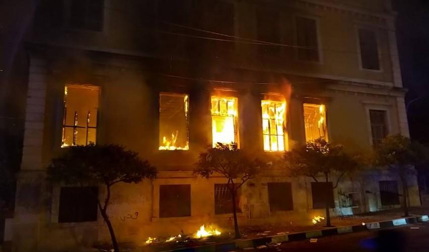 ليلة حُرقت فيها مؤسسات طرابلس.. هل تدخلت قوى خارجية لحسم ملف تشكيل الحكومة اللبنانية