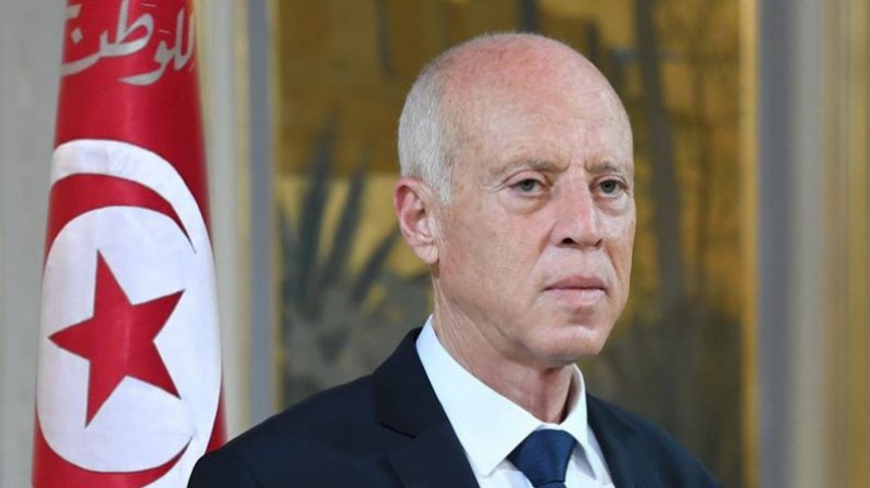 ستخلق مشهداً سياسياً جديداً في تونس.. لماذا قبل قيس سعيد مبادرة اتحاد الشغل لـ”تصحيح مسار الثورة”