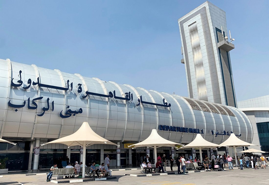 مصر تعيد فتح الأجواء أمام الطائرات القطرية