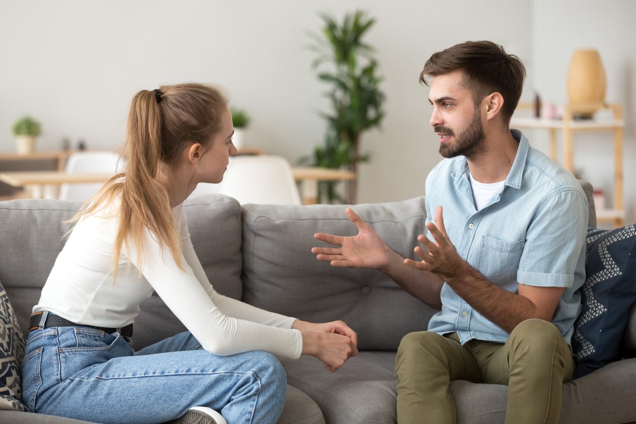 لتقوي العلاقات وتعزز التواصل.. إليك طرق تجعل منك مستمعاً أفضل