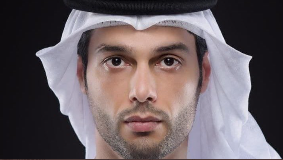 أول سفير إماراتي في تل أبيب يخاطب الإسرائيليين بـ”العبرية”.. احتفى بتولي المنصب ويتطلع لـ”العمل مع المسؤولين”