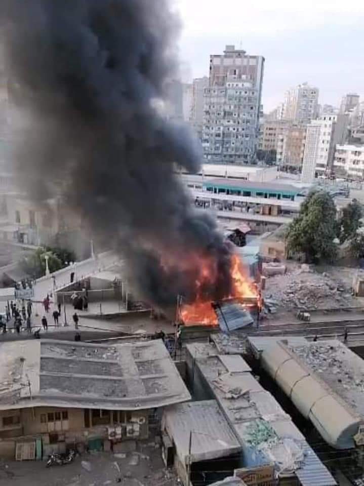 حريق هائل بمحطة قطارات وسقوط حديد كوبري على المارة.. مصر تشهد حوادث مفزعة لليوم الثاني