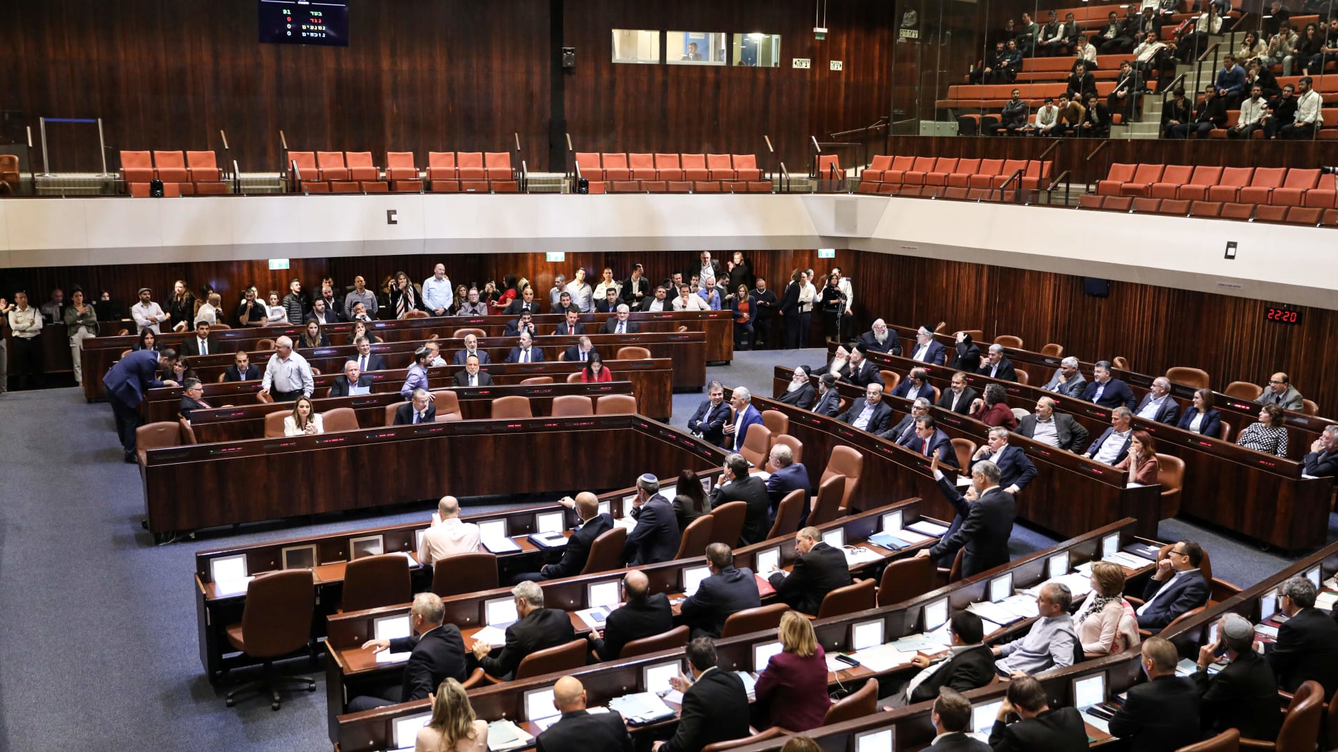 برامج انتخابية مكررة ومقاطعة عربية.. لماذا خسر فلسطينيو 48 ثلث تمثيلهم النيابي بالكنيست الإسرائيلي؟