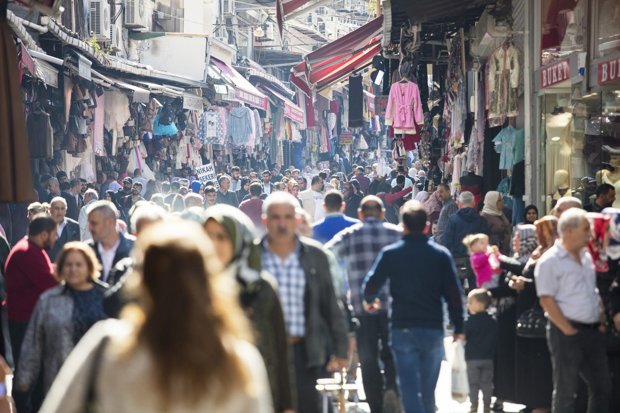 iStock/ أسرع الدول انخفاضاً بعدد السكان في العالم