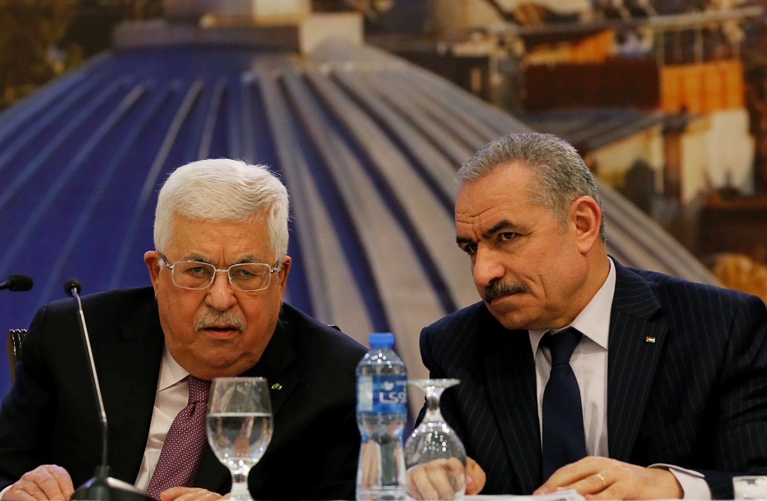 تأجيل الانتخابات الفلسطينية