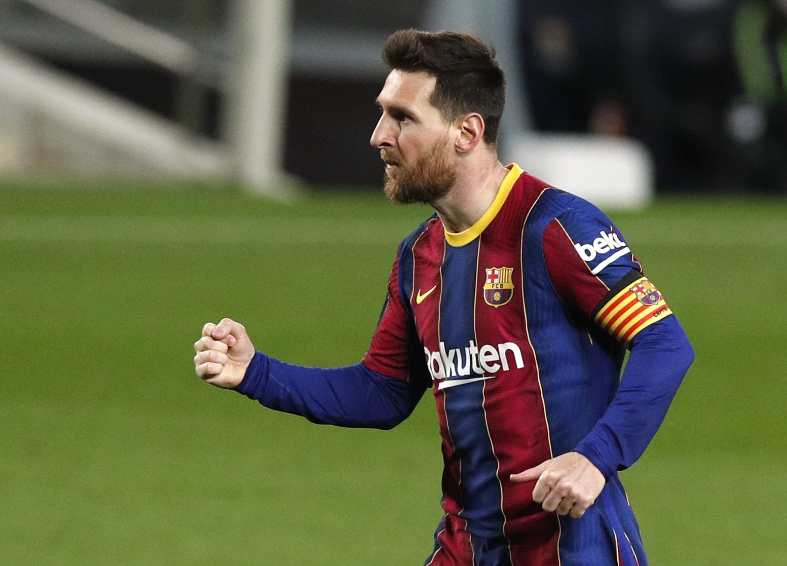 ميسي أصبح حراً بعد انتهاء عقده مع برشلونة (رويترز)
