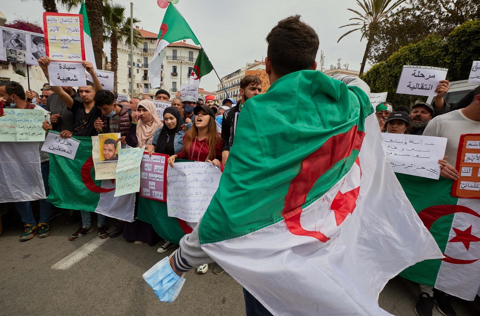 أقدم أحزاب المعارضة بالجزائر الحماية المدنية الجزائر