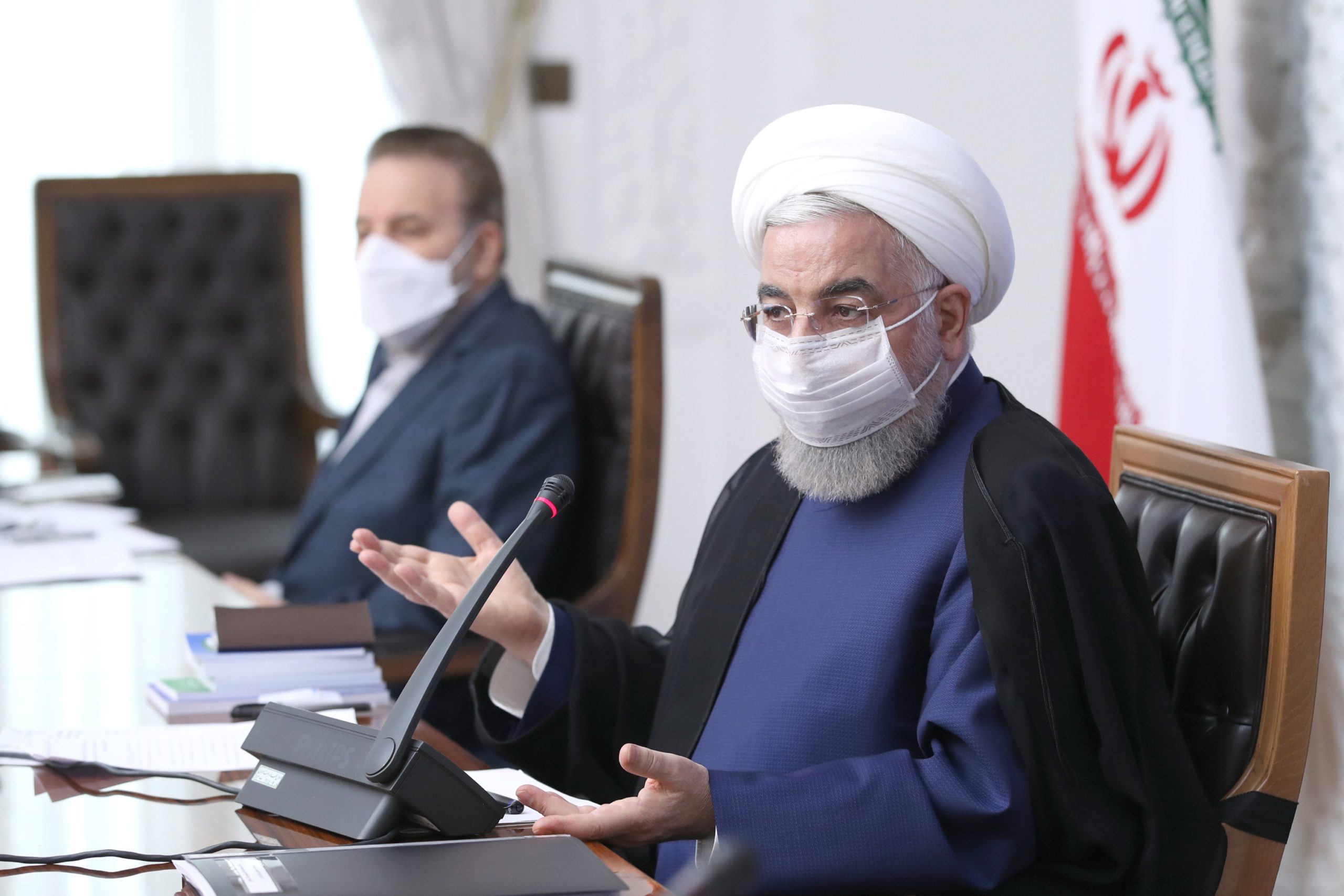 الرئيس الإيراني حسن روحاني قال إن بلاده تجاوزت العقوبات الأمريكية