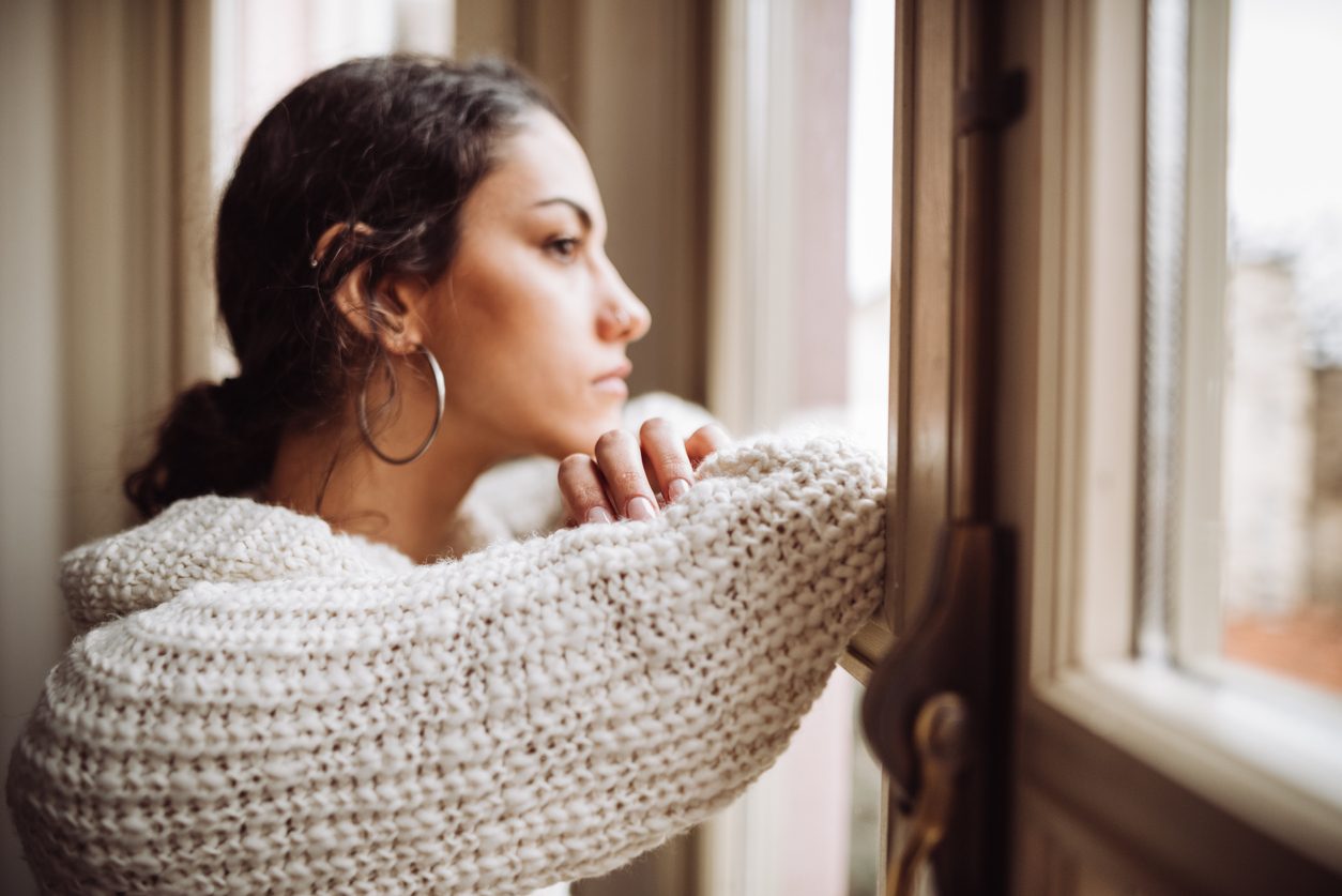 “اكتئاب الأعياد” لماذا نشعر به وما سبل التخلص منه؟