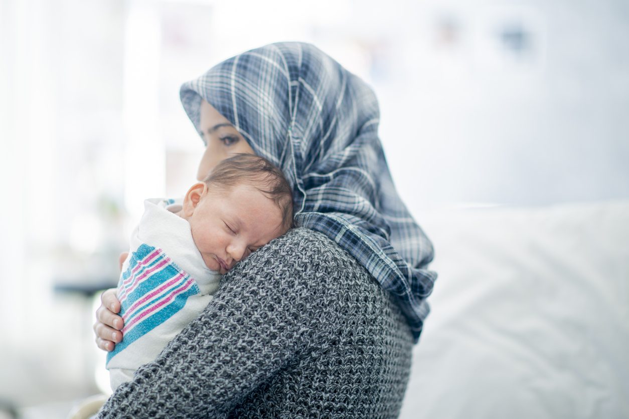 نصائح تُجَنِّب الأم المرضع الجفاف في رمضان