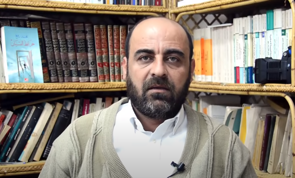 علم بالترتيب لاغتياله فحاول الاختباء منهم لكنهم باغتوه.. تفاصيل جديدة عن مقتل نزار بنات