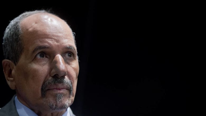 في ذكرى وفاة محمد عبدالعزيز الخامسة.. من قيادي مغمور إلى زعيم طبعت شخصيته مسار تجربة البوليساريو