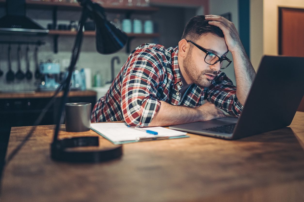 أزمة ربع العمر ومشاكل الشباب
