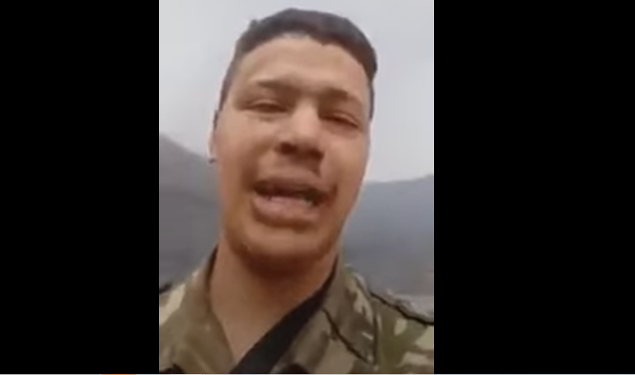 “إخوتي ماتوا”.. استغاثة جندي جزائري وسط حرائق الغابات تهز مشاعر الجزائريين (فيديو)