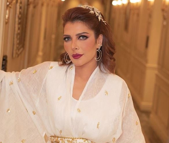 المغنية السورية أصالة نصري - الشبكات الاجتماعية