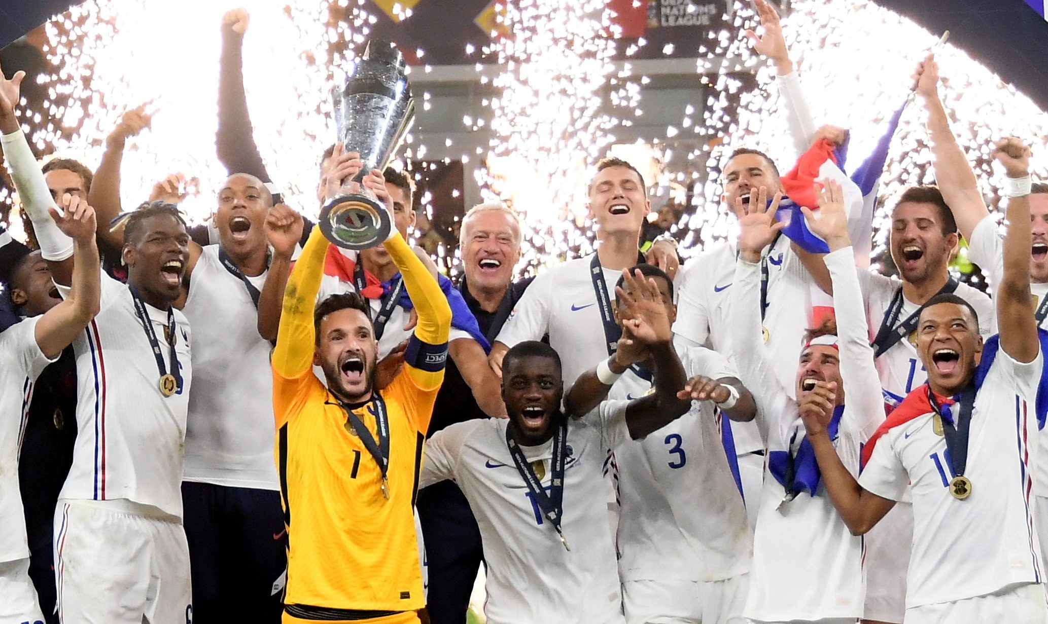 منتخب فرنسا بطلاً لدوري الأمم الأوروبية (رويترز)