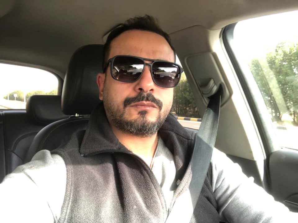 زوج منة عرفة يسبب أزمة عائلية لفنان مصري! محمد نجاتي افتعل مشكلة مع زوجته بسبب حادث الطلاق