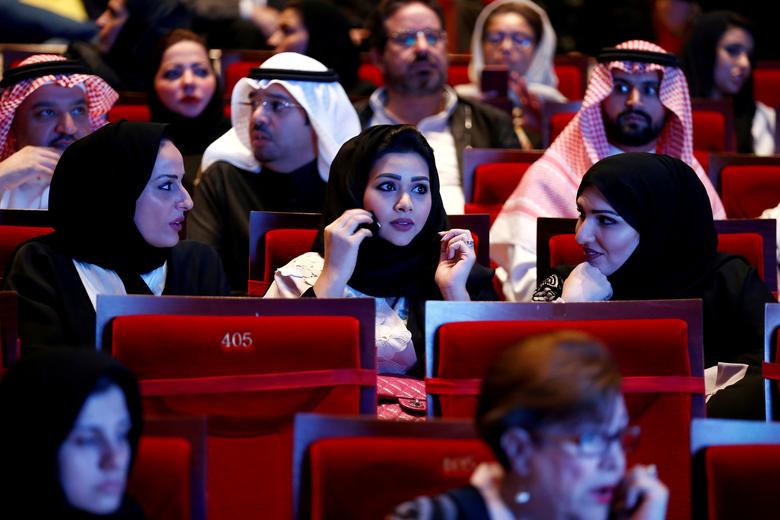 العرب يتنافسون لنيل رضا هوليوود.. خطة السعودية لسحب البساط من المغرب والأردن والإمارات سينمائياً