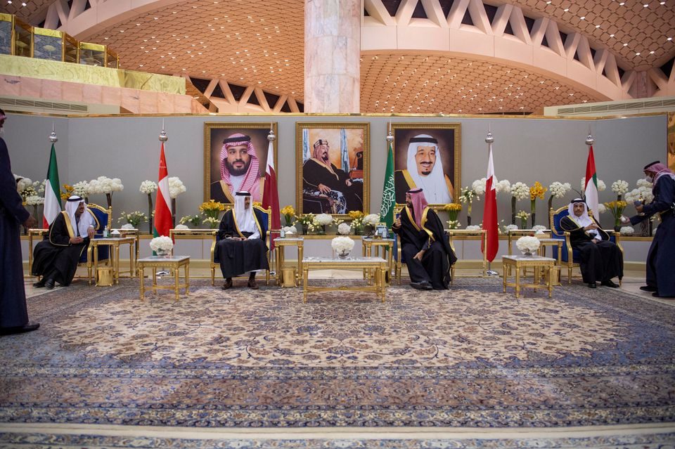 قرارات قمة الرياض.. هل تنجح في فتح ملف إيران الصاروخي، وإعادة الحيوية لمجلس التعاون الخليجي؟
