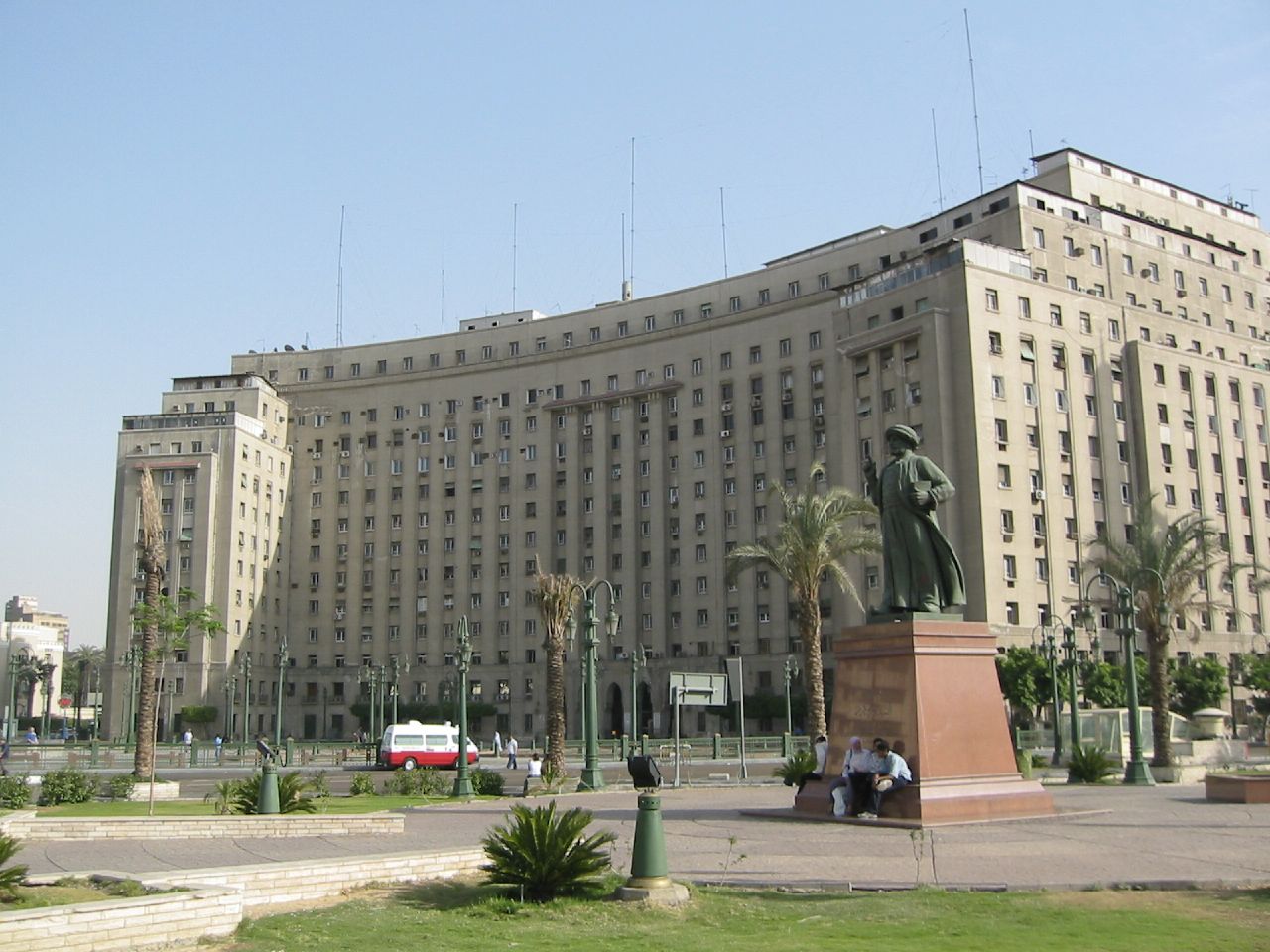 مبنى مجمع التحرير مصر
