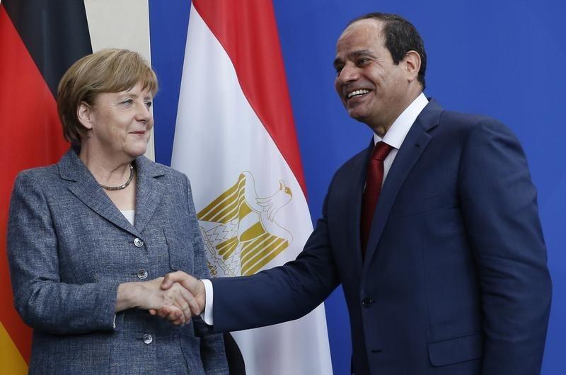 حقوق الإنسان أم المصالح.. هل توقف ألمانيا صفقة أسلحة عملاقة لمصر مررتها ميركل في يومها الأخير؟