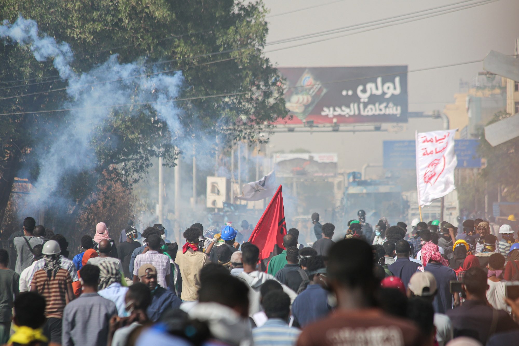 7 قتلى جُدد في مظاهرات بالخرطوم ومدن سودانية أخرى.. والسلطات تؤسس “قوة خاصة لمكافحة الإرهاب”