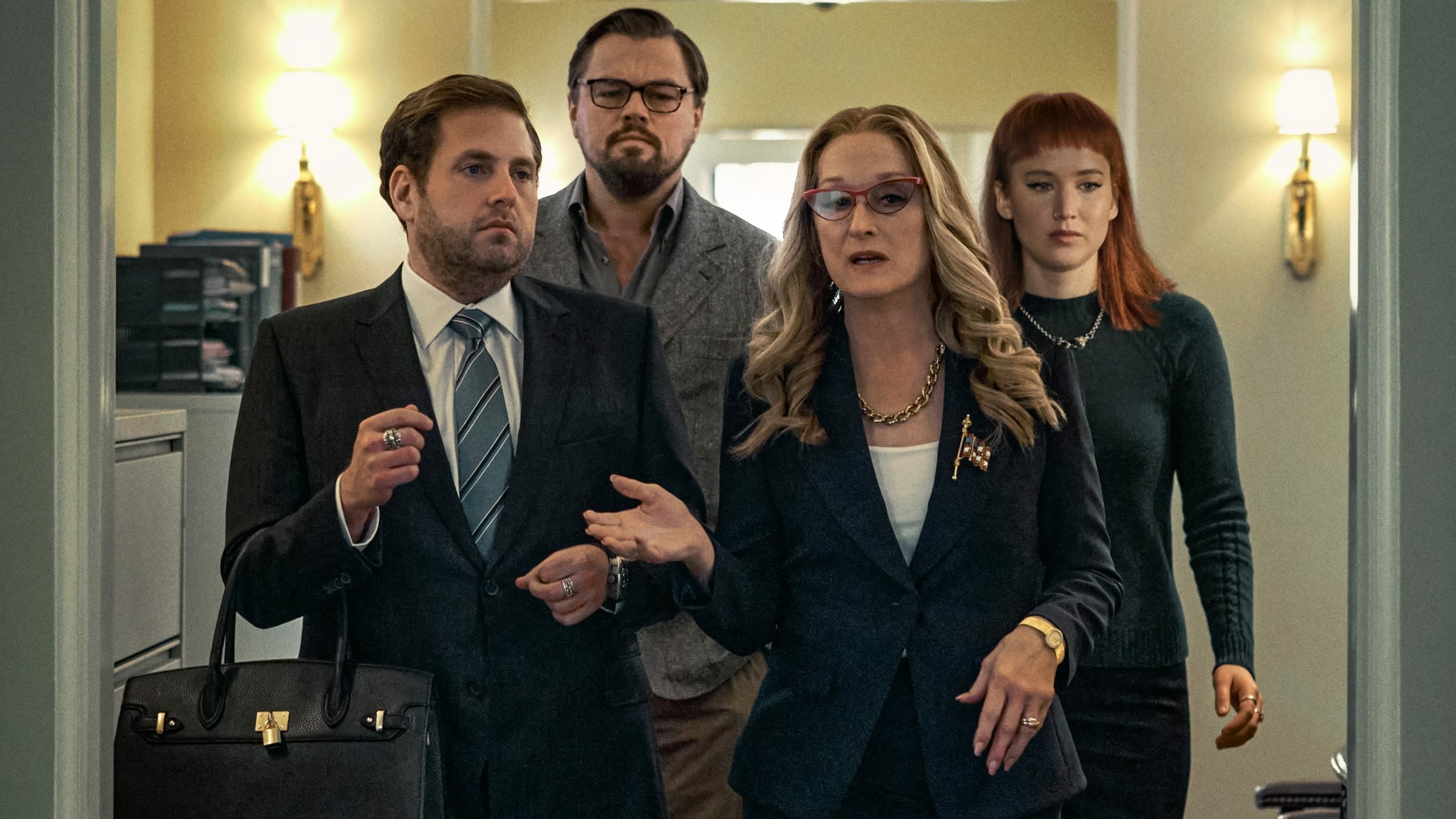 فيلم don't look up
