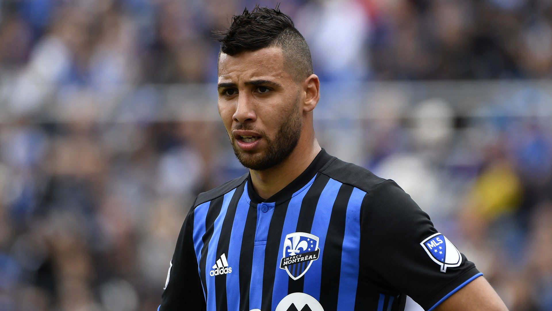 اللاعب الجزائري تايدر