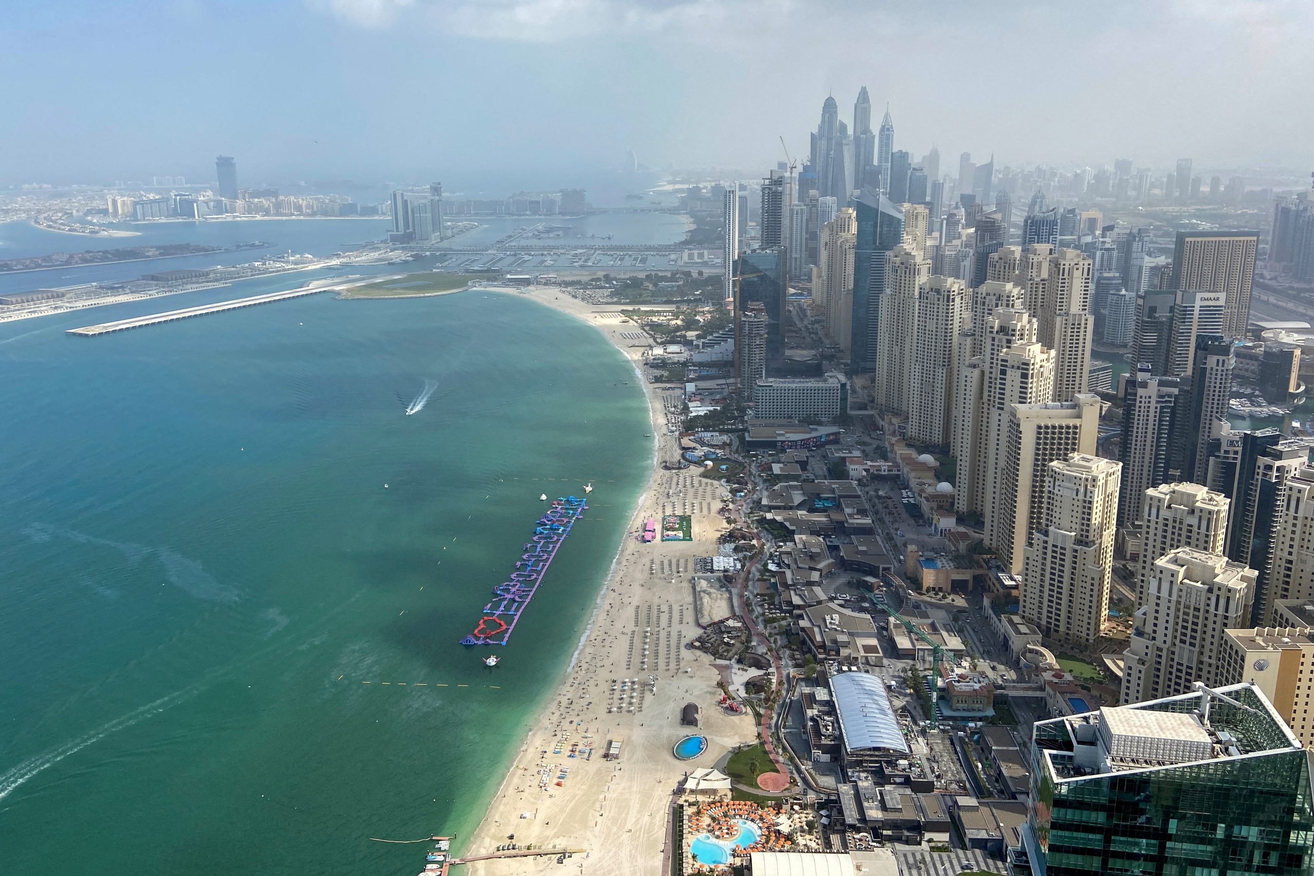 الإمارات دبي إيران