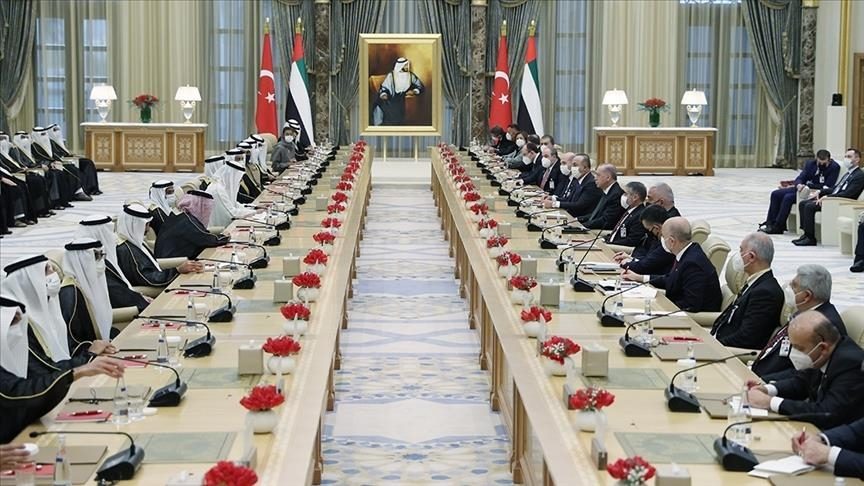 “مرحلة جديدة” بين أنقرة وأبوظبي.. تركيا والإمارات توقعان 13 اتفاقية تعاون في زيارة “تاريخية” لأردوغان