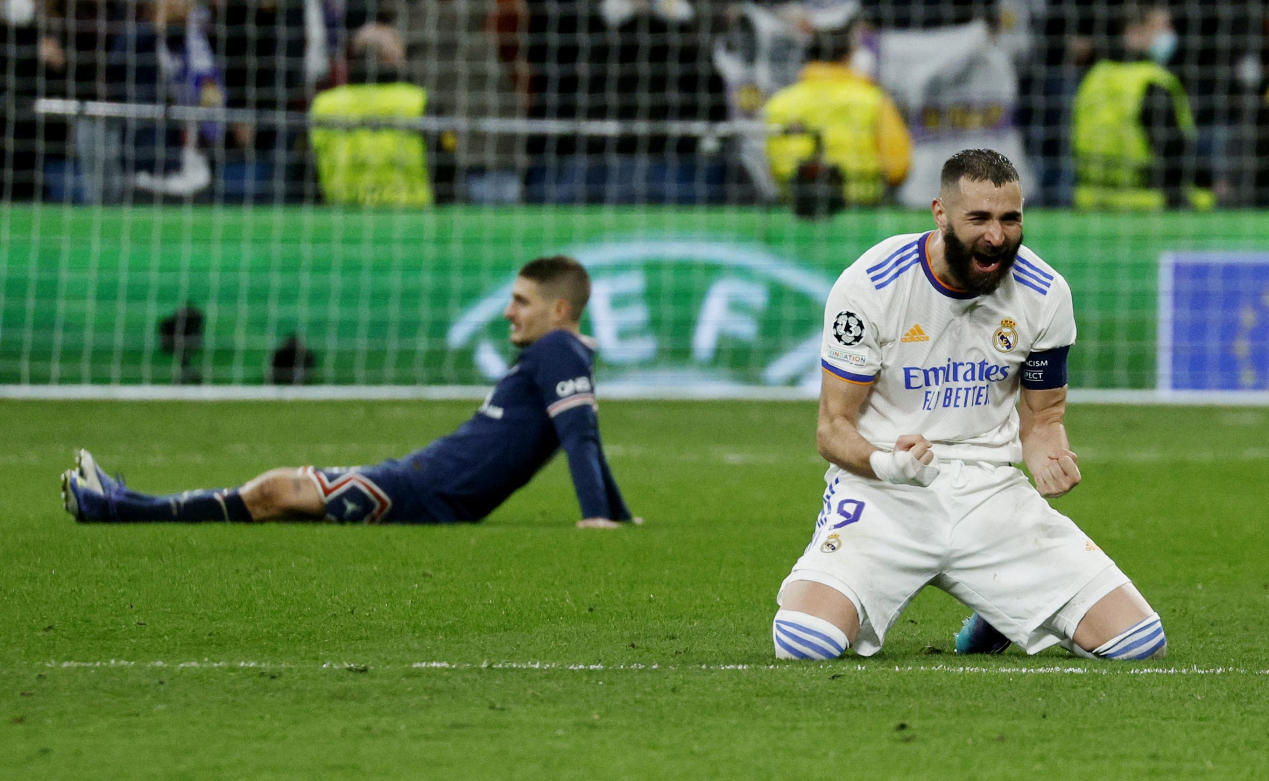 3 أهداف و5 أرقام قياسية في 18 دقيقة.. “هاتريك” بنزيمة يقود “انتفاضة” ريال مدريد ضد سان جيرمان