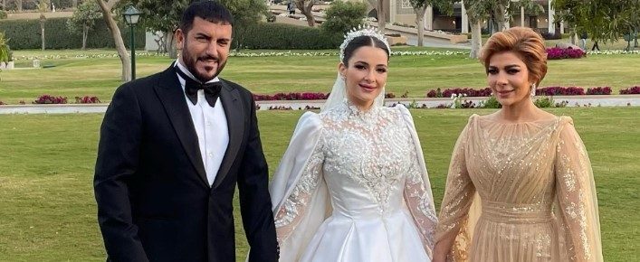 أصالة تغني في حفل زفاف نجلتها.. كشفت قصة أول لقاء مع زوج شام وهو في التاسعة من عمره “فيديو”