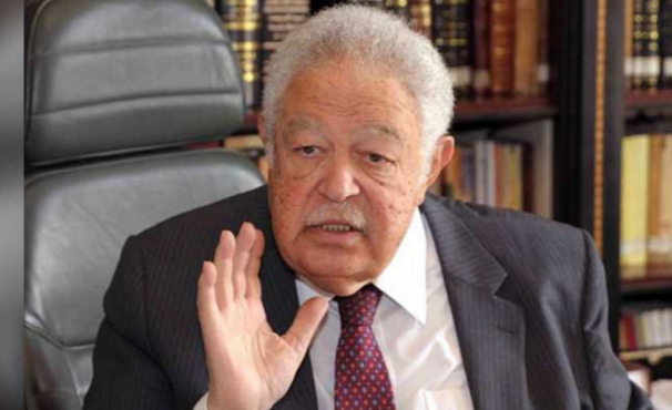 نقيب المحامين في مصر، رجائي عطية،