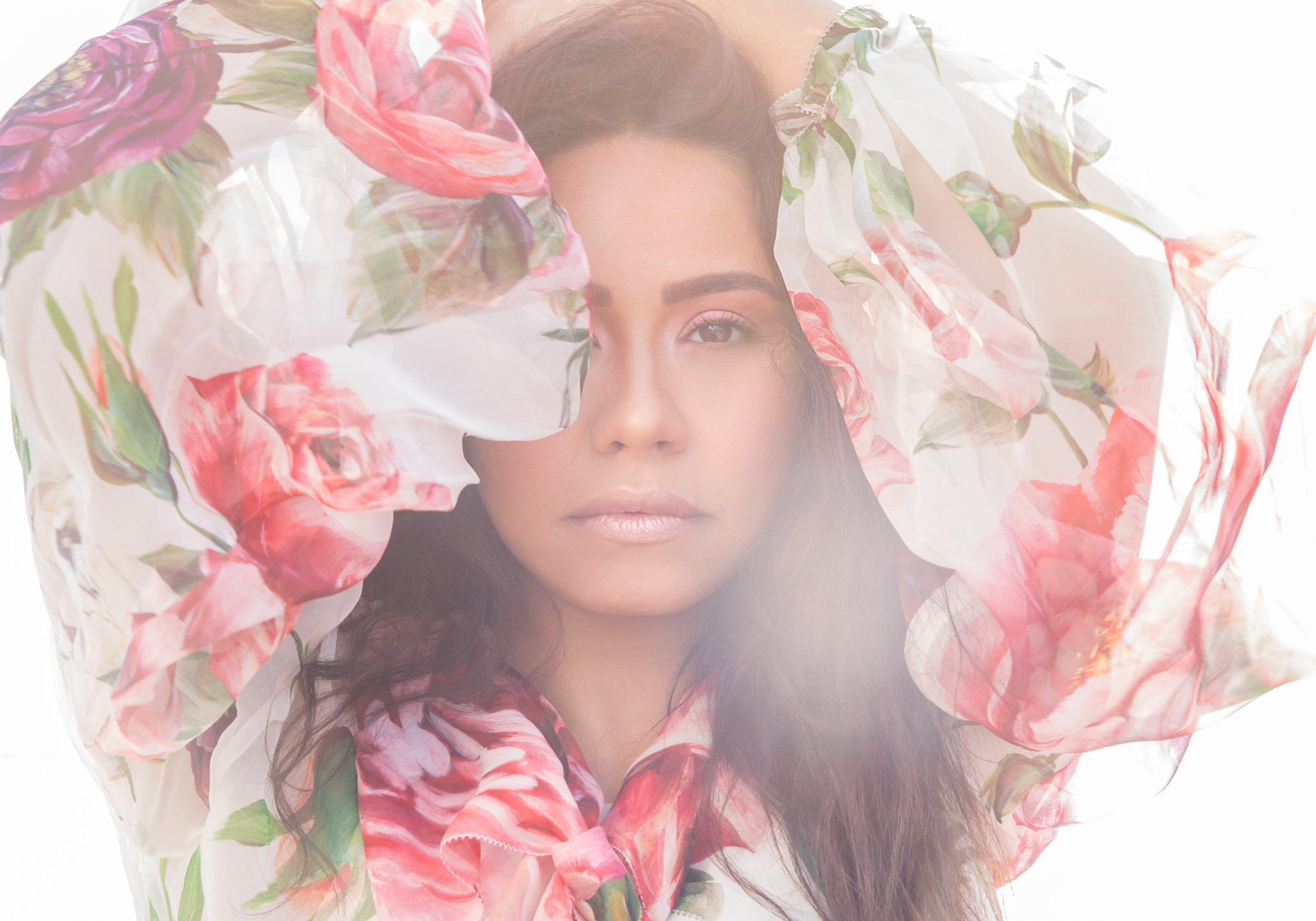 تويتر/ المُغنية المصرية شيرين عبدالوهاب تنفي موضوع حملها