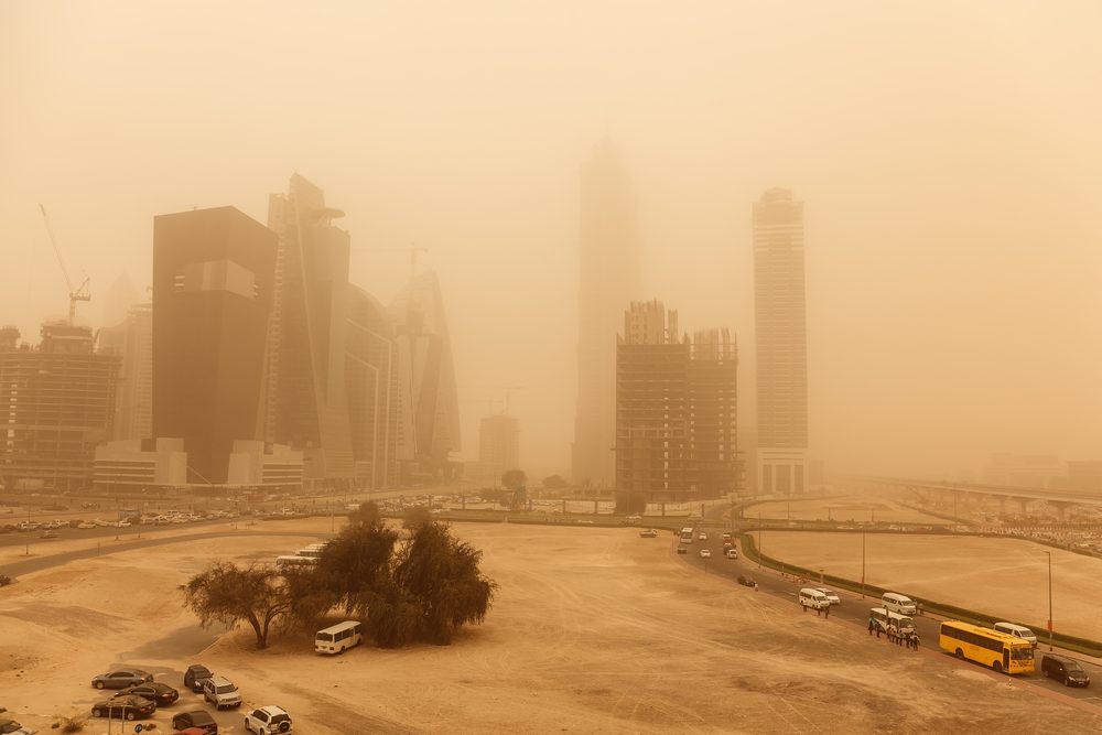 المناخ والبشر يتحملان المسؤولية.. أسباب العواصف الترابية في العراق وما علاقة ظاهرة “لانينا” بها