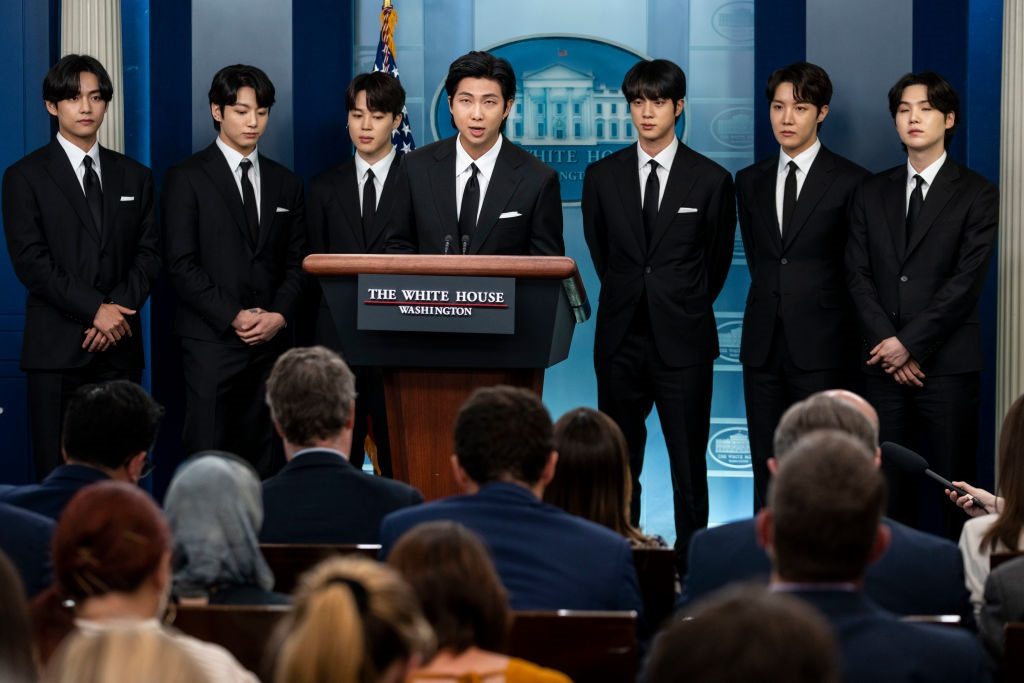 BTS الفرقة الكورية البيت الأبيض بايدن