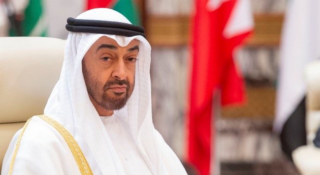 أول رحلة خارجية له كرئيس للإمارات.. محمد بن زايد سيزور فرنسا، وتعويض النفط الروسي أبرز الملفات