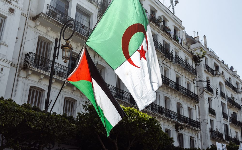 دعوة تبون ربما كان لها بُعد آخر.. هل تكون الجزائر حاضنةً بديلةً لحركة حماس؟