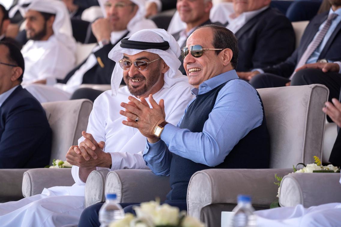 امتدح السيسي ومحمد بن زايد ثم سقط ميتاً! فيديو يوثق لحظة وفاة رجل الأعمال السعودي محمد القحطاني