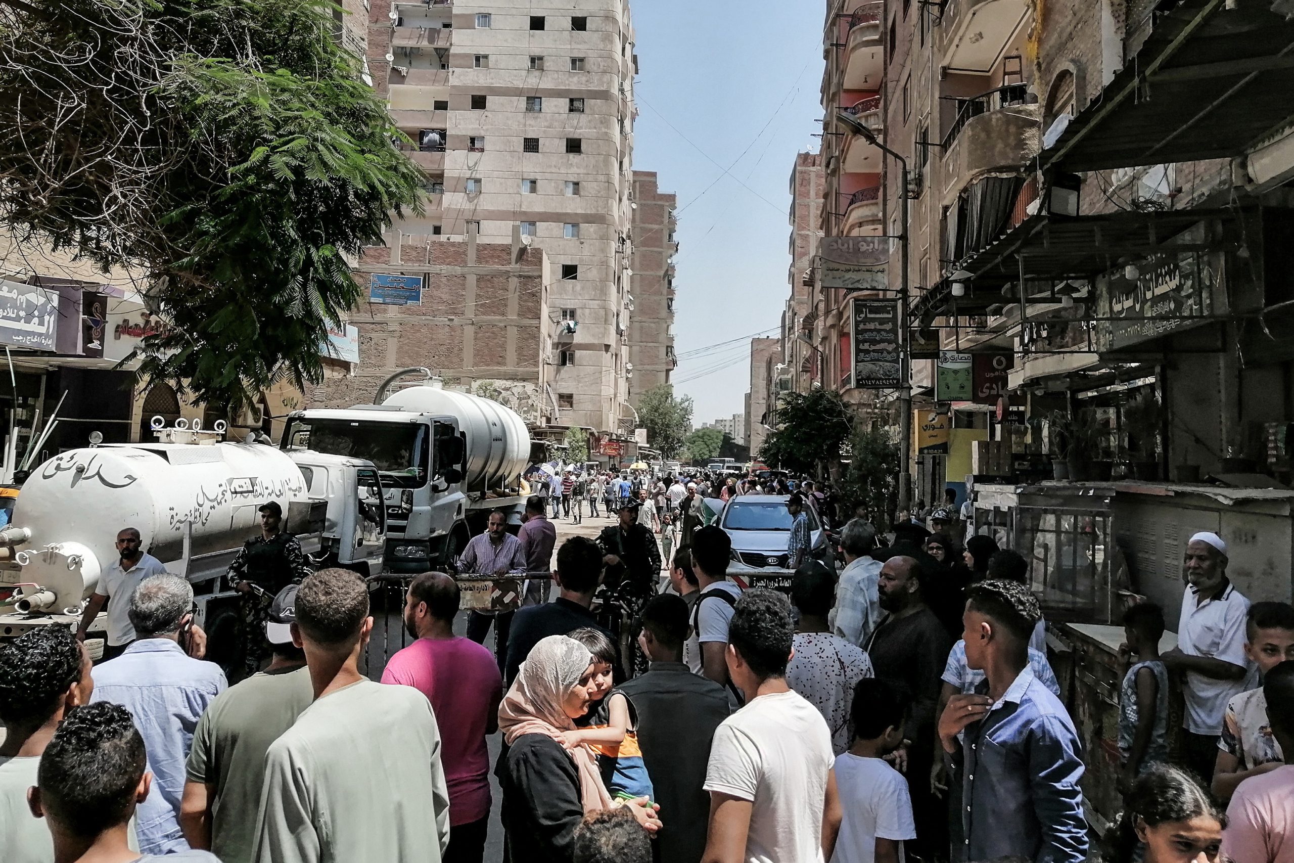 مقتل عشرات المصريين في حريق هائل بإحدى الكنائس.. النيران اشتعلت في وقت اكتظاظها بالمصلين