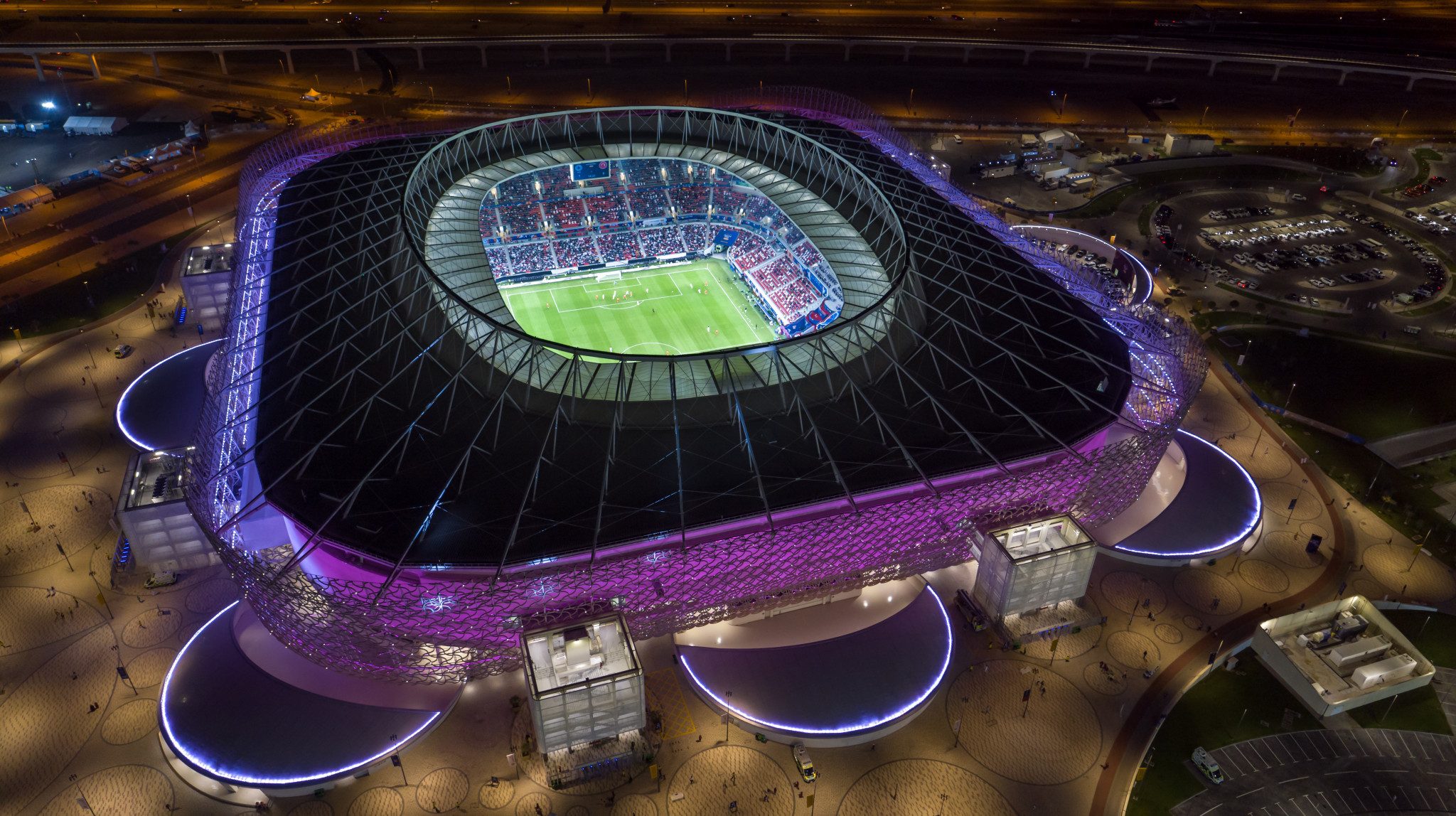 طفرة سياحية غير مسبوقة.. كيف سيستفيد جيران قطر من استضافتها لكأس العالم 2022؟
