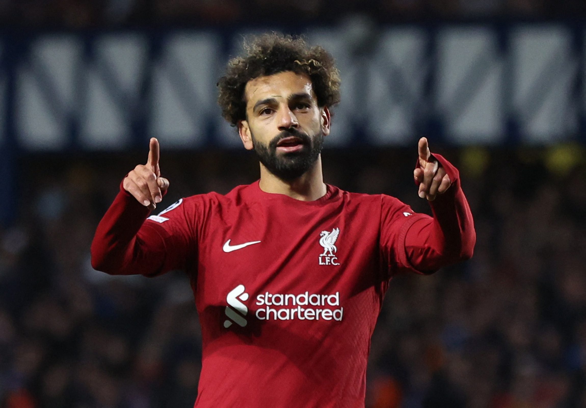 محمد صلاح يسجل أسرع هاتريك في تاريخ دوري الأبطال (رويترز)