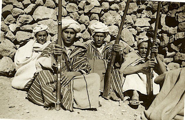 قتل 3 جنود فرنسيين وهو أعمى واستشهد بعدها.. قصة المقاوم الأمازيغي باسو وعلي نايت حسو
