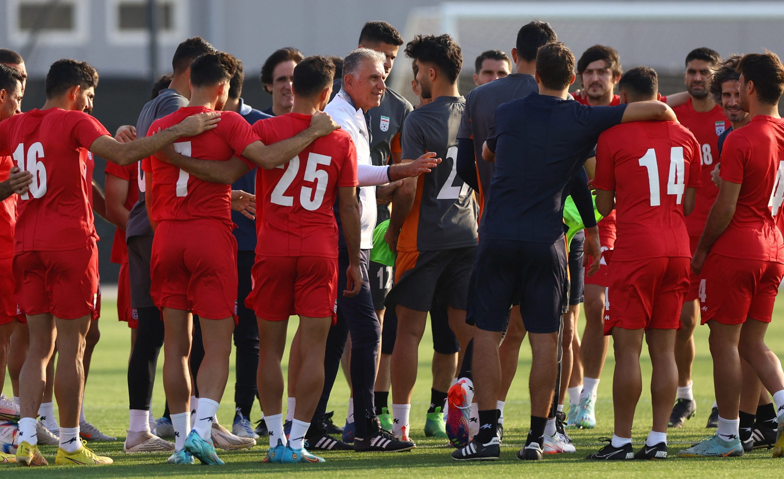 تدريب منتخب إيران
