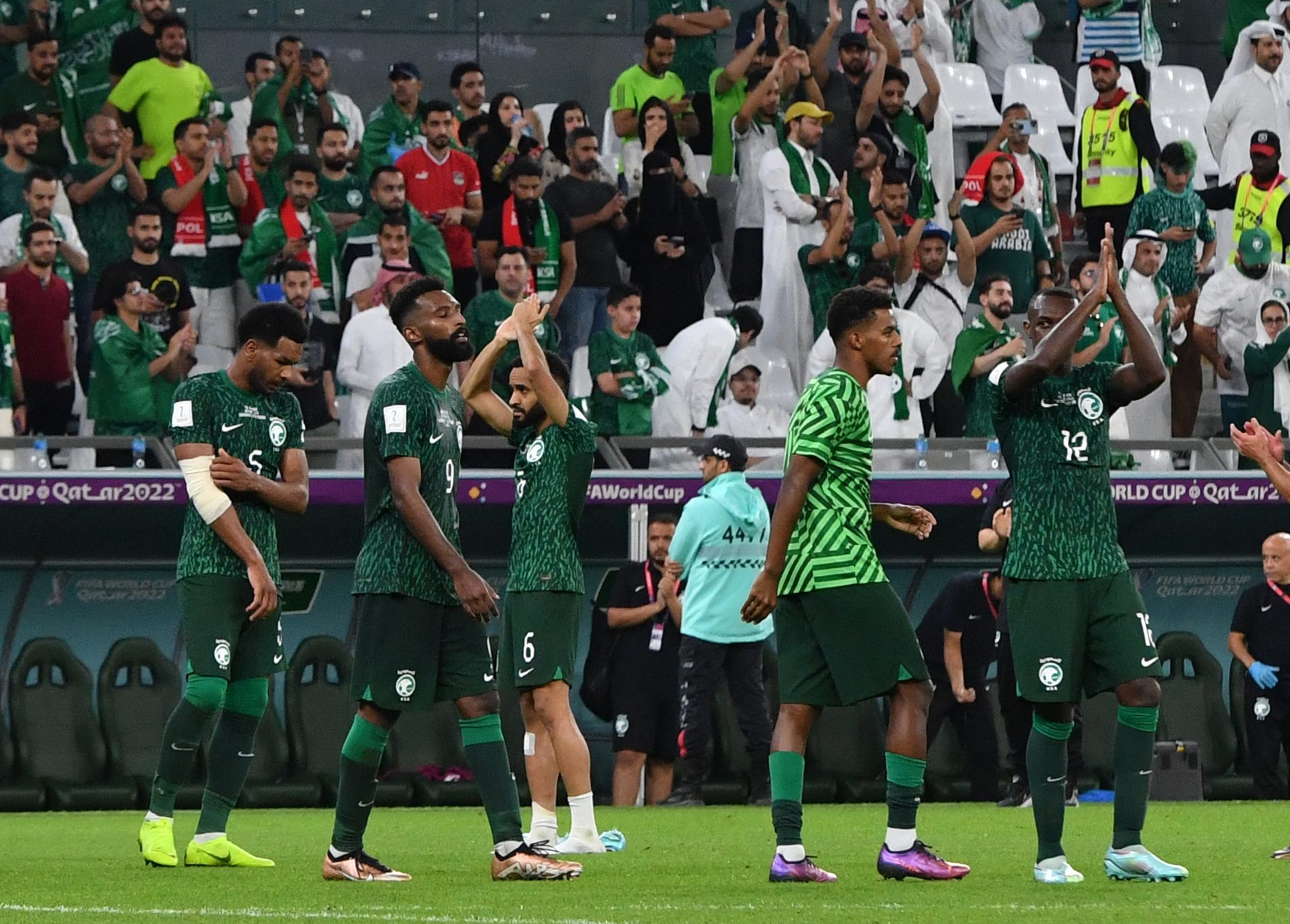 رويترز/ السعودية تخسر أمام بولندا